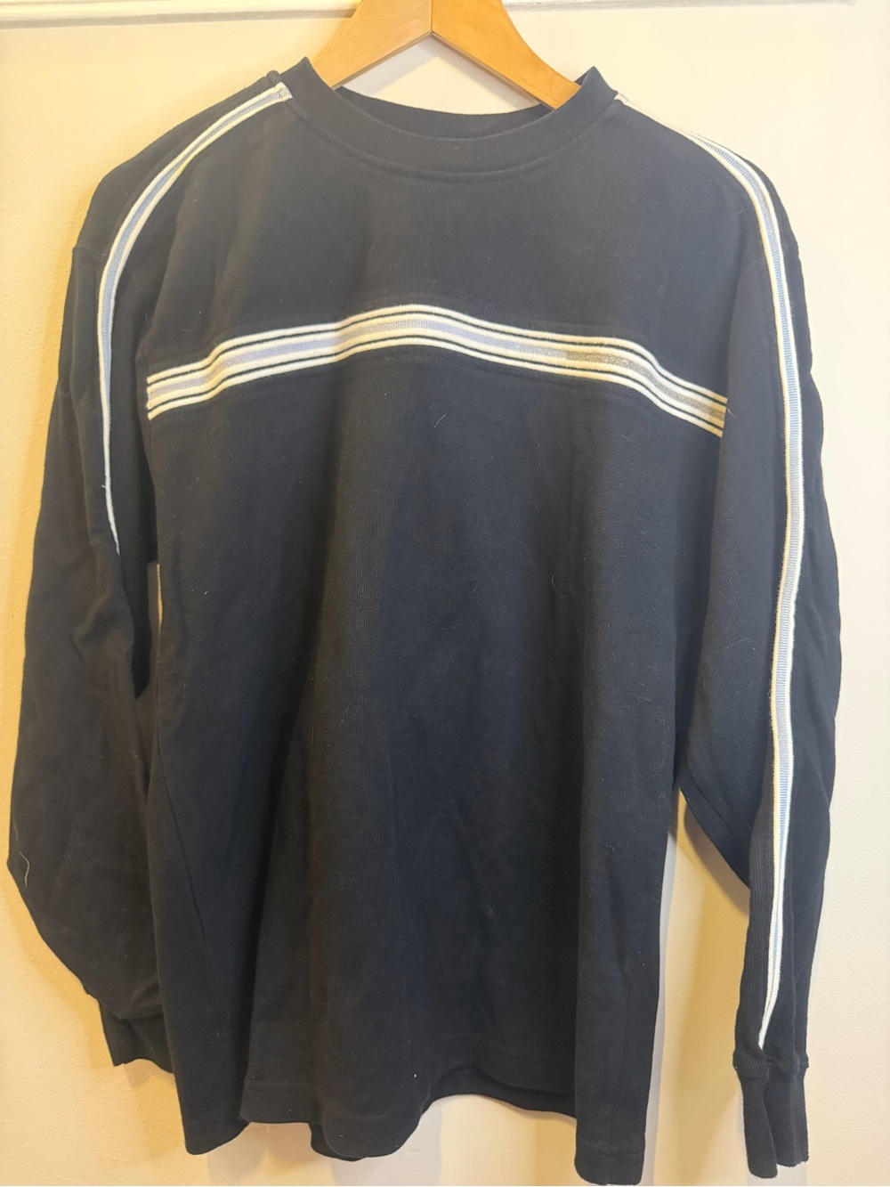 Point Zero Vintage 90s y2k Black Crewneck Sweater with White Stripes